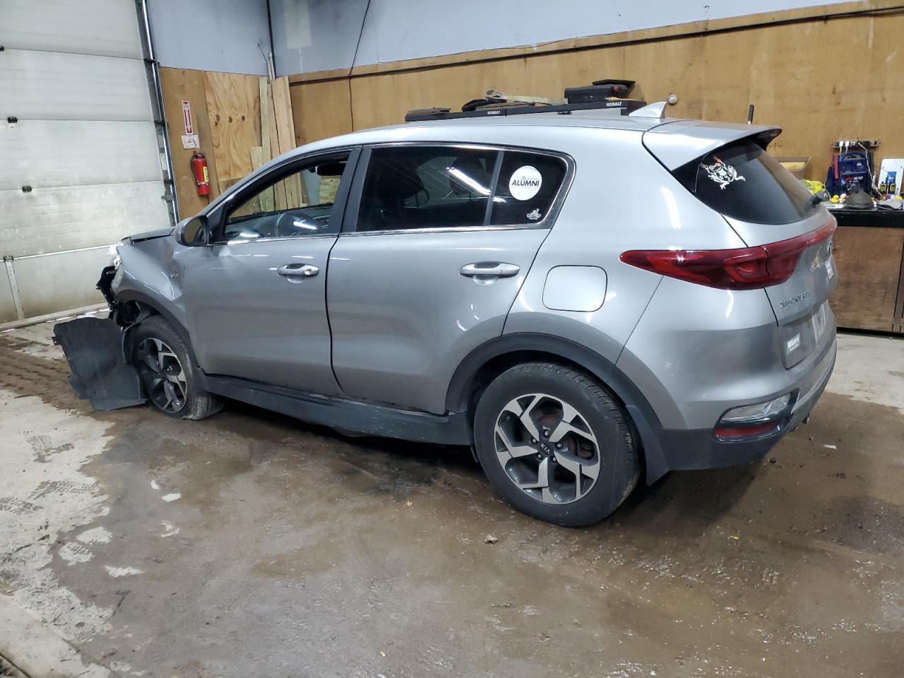 2022 Kia Sportage Lx - Image 2