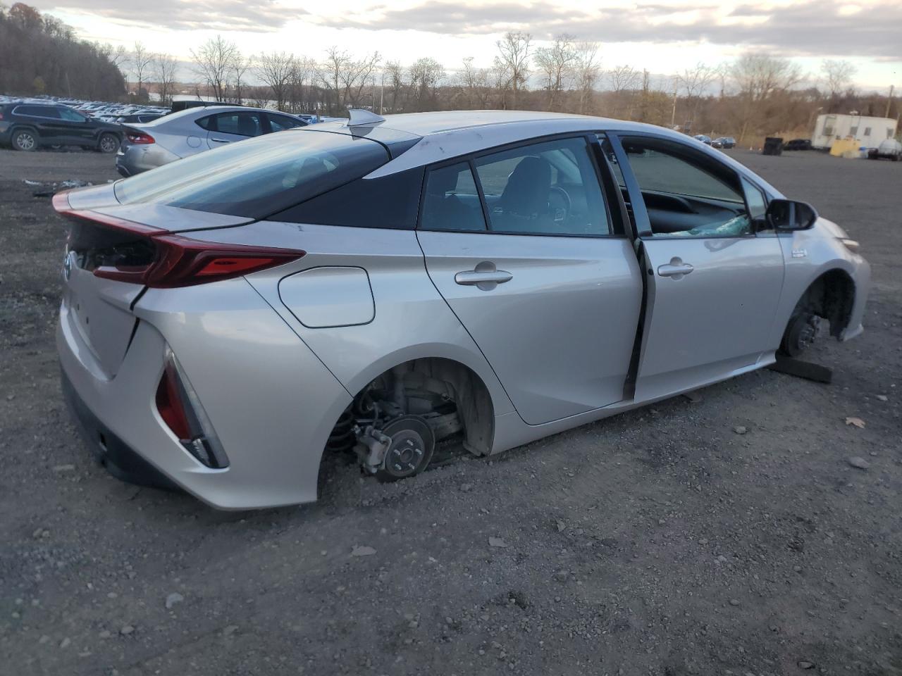 2019 Toyota Prius Prime - Фото 3