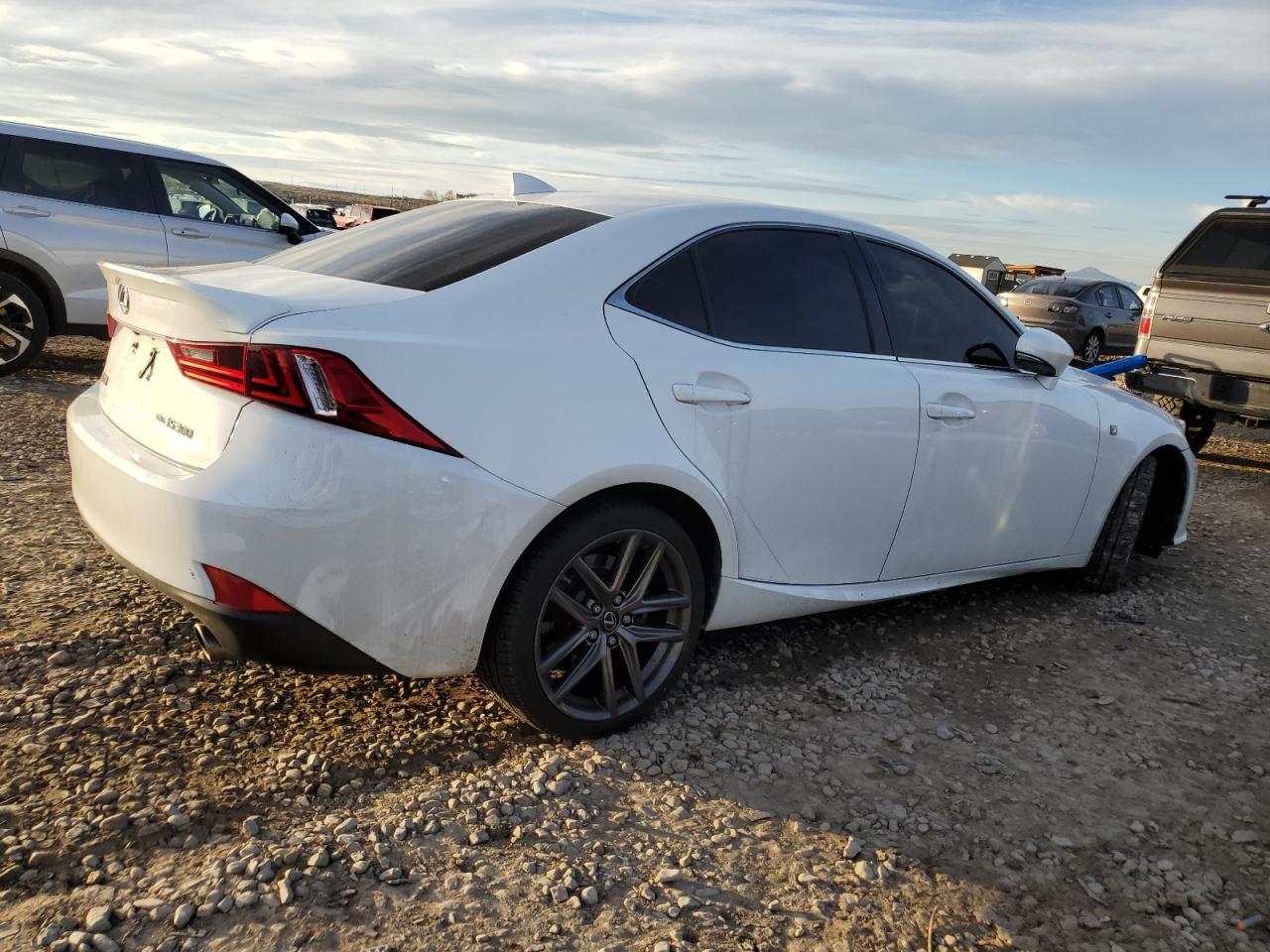 2016 Lexus Is 300 - Image 3