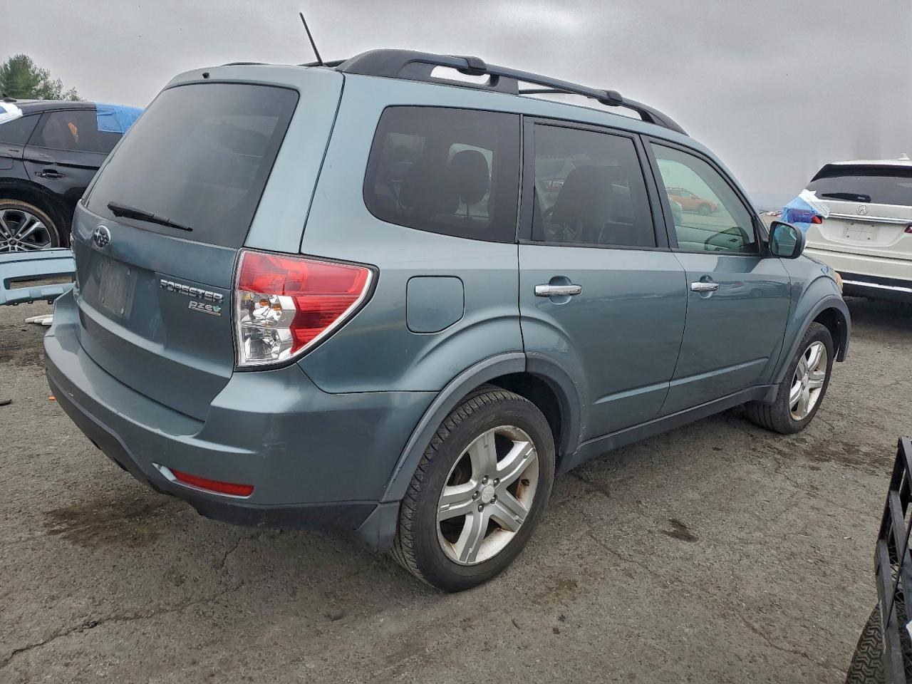 2010 Subaru Forester 2.5X Premium - Фото 3