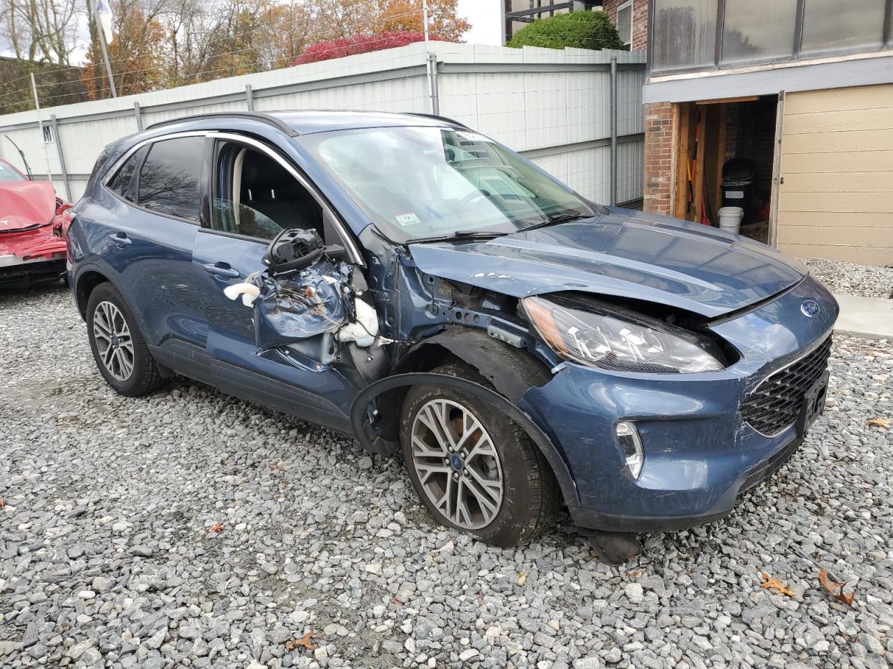 2020 Ford Escape Sel - Image 4