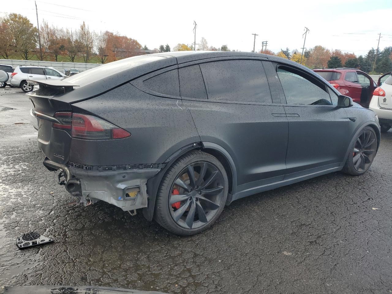 2020 Tesla Model X - Image 3