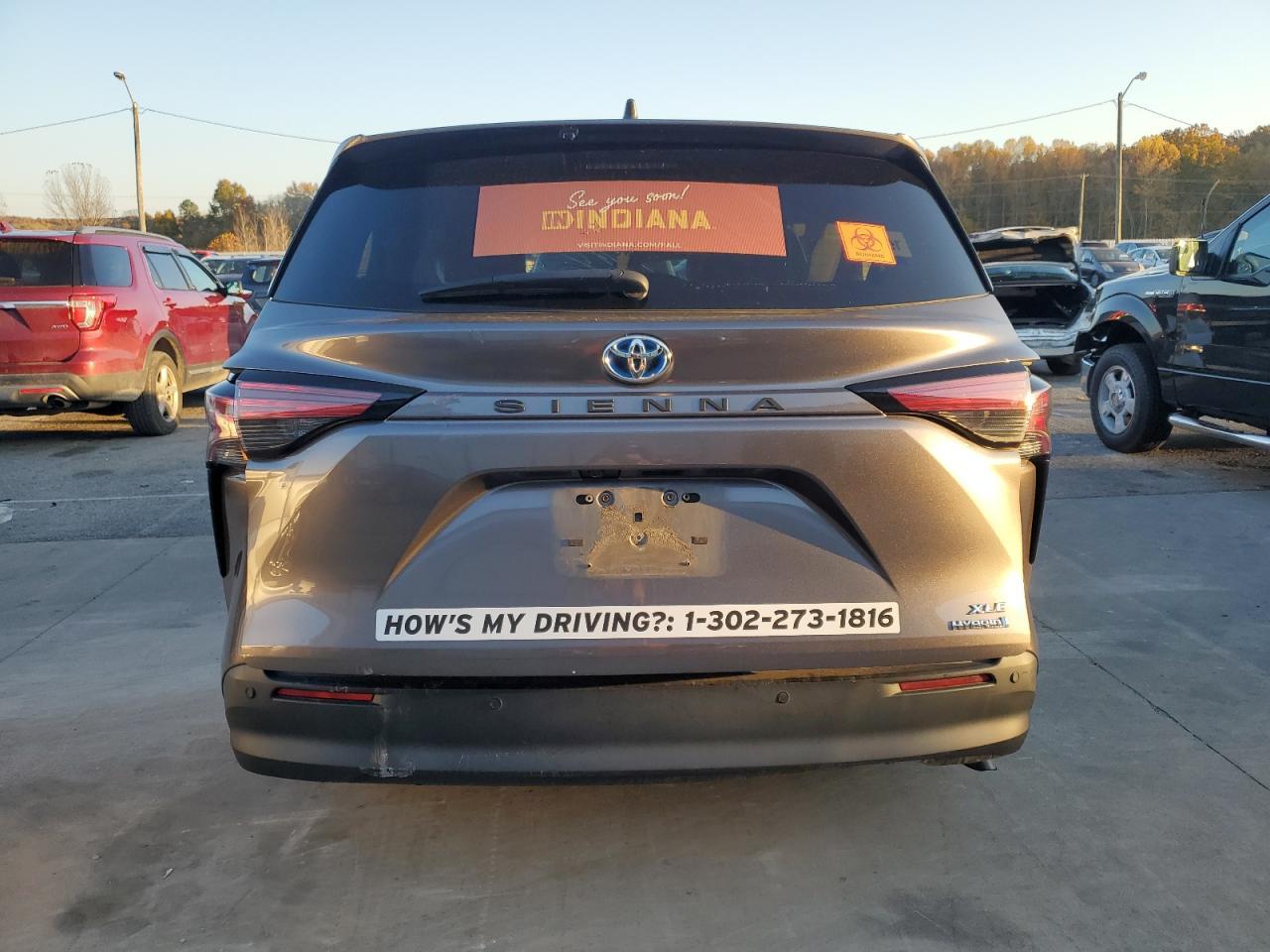 2022 Toyota Sienna Xle - Фото 6