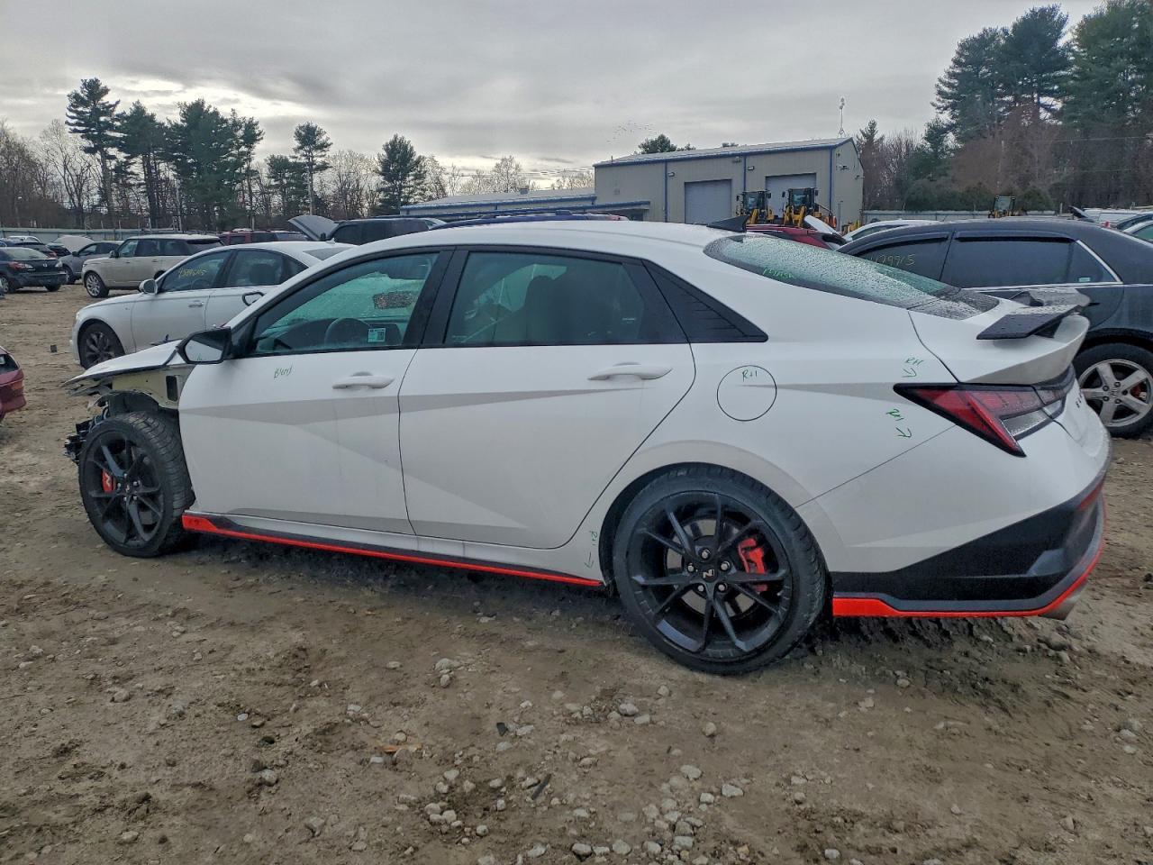 2025 Hyundai Elantra N - Фото 2