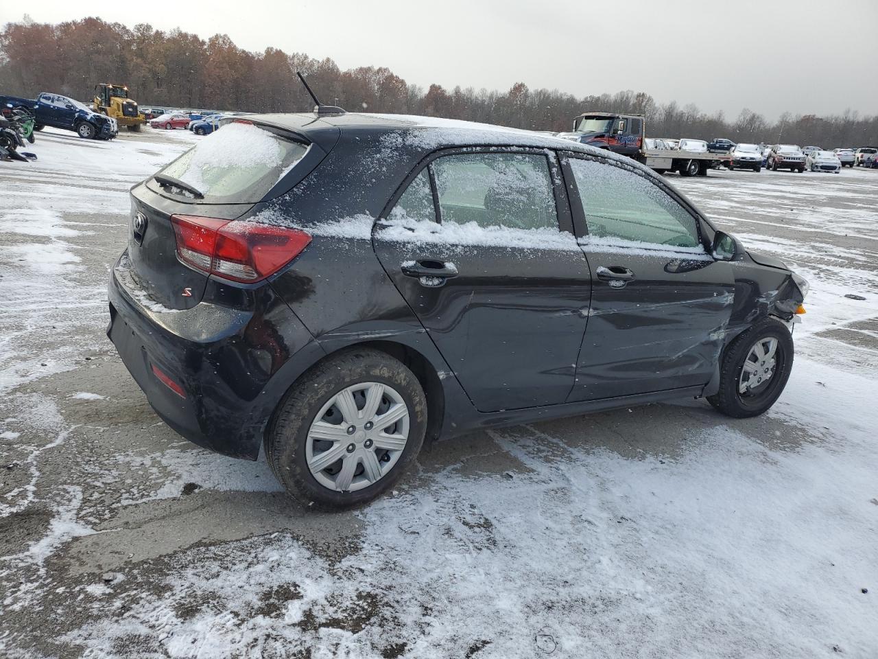 2021 Kia Rio S - Фото 3