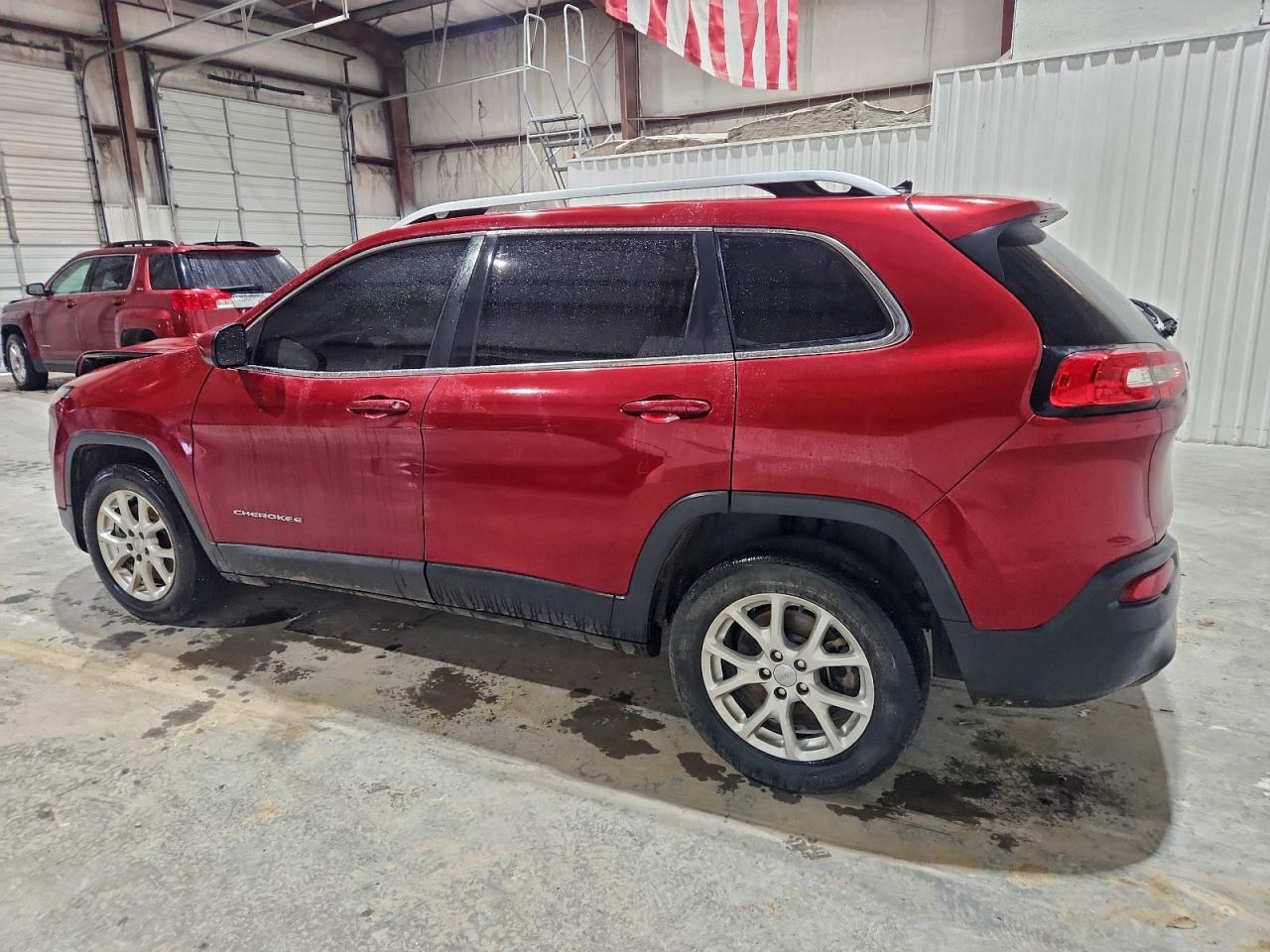 2014 Jeep Cherokee Latitude - Фото 2