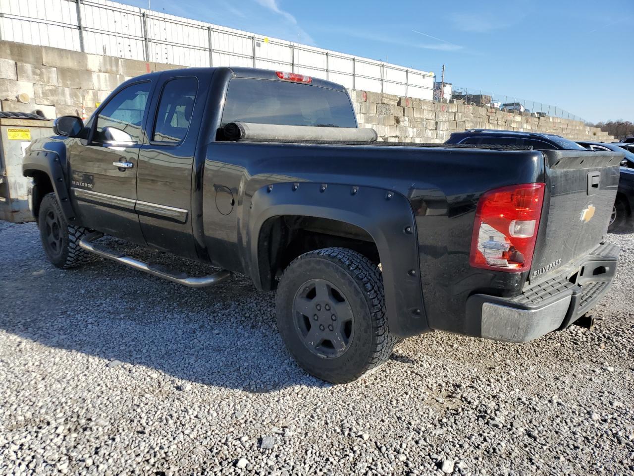 2013 Chevrolet Silverado K1500 Lt - Фото 2
