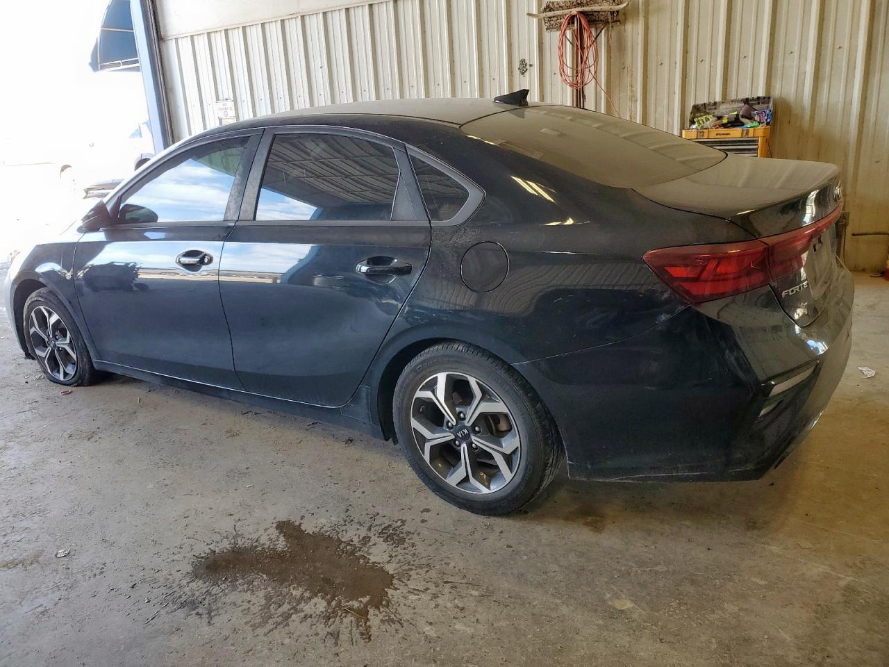 2019 Kia Forte Fe - Image 2