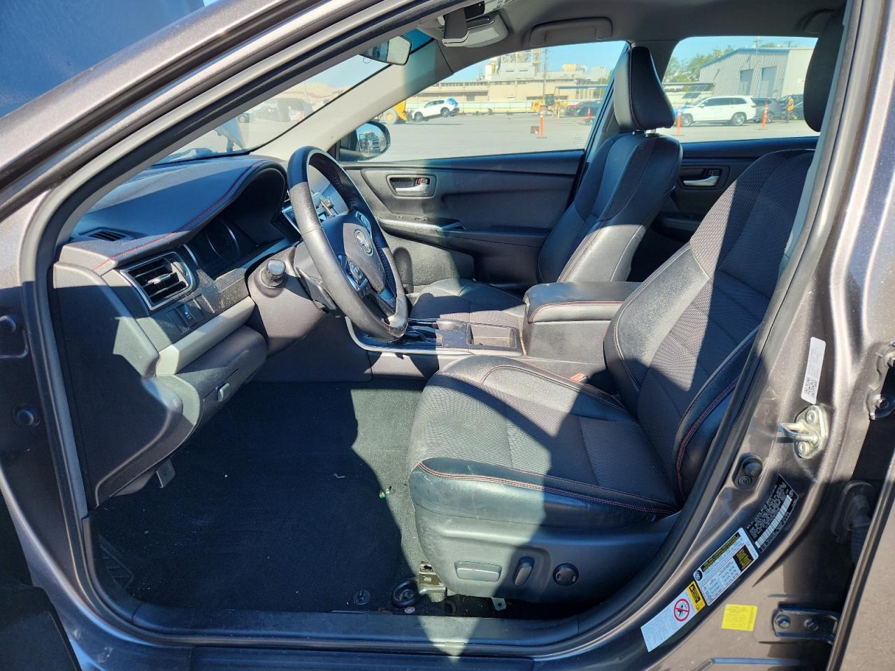 2017 Toyota Camry Le - Фото 7