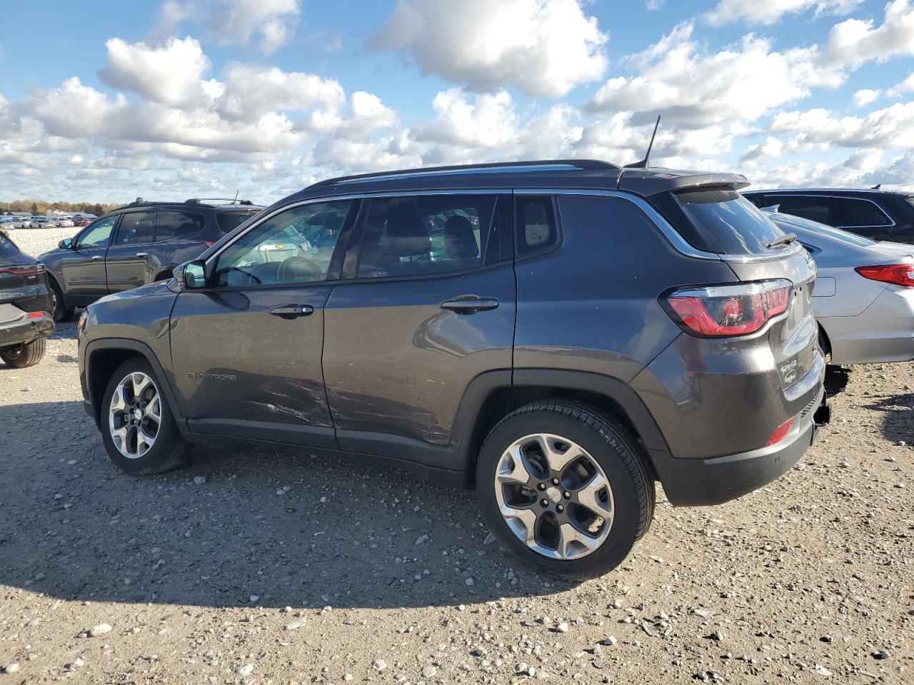 2019 Jeep Compass Limited - Image 2