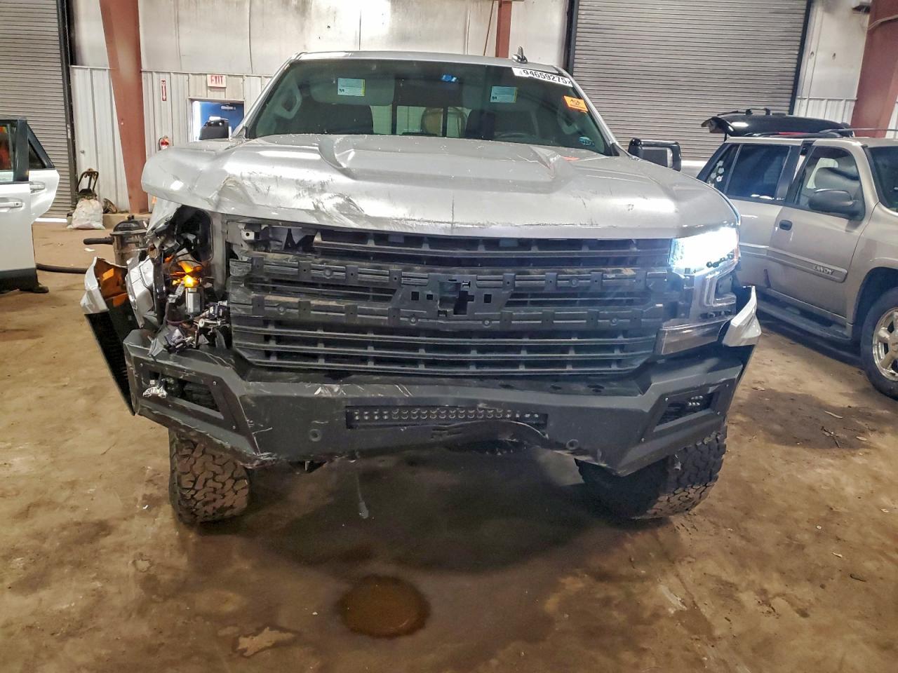 2019 Chevrolet Silverado K1500 Lt Trail Boss - Image 5