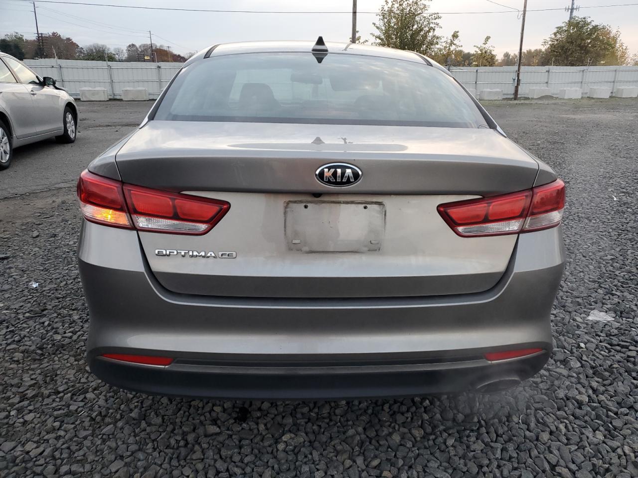 2017 Kia Optima Lx - Фото 6