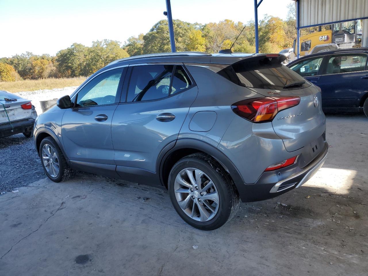 2022 Buick Encore Gx Essence - Image 2