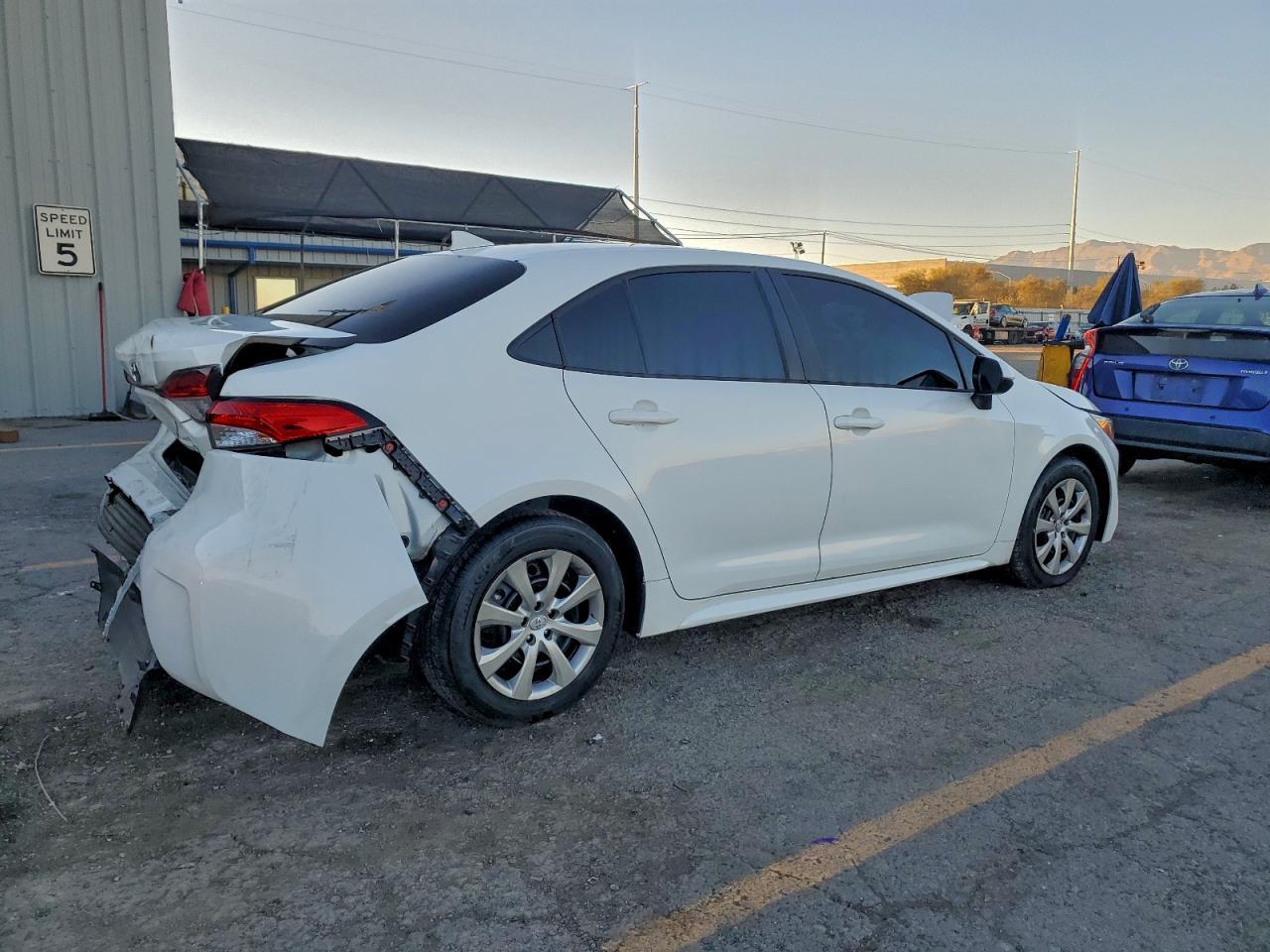2025 Toyota Corolla Le - Image 3
