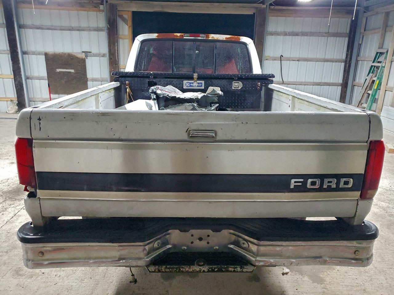 1995 Ford F250 - Фото 6