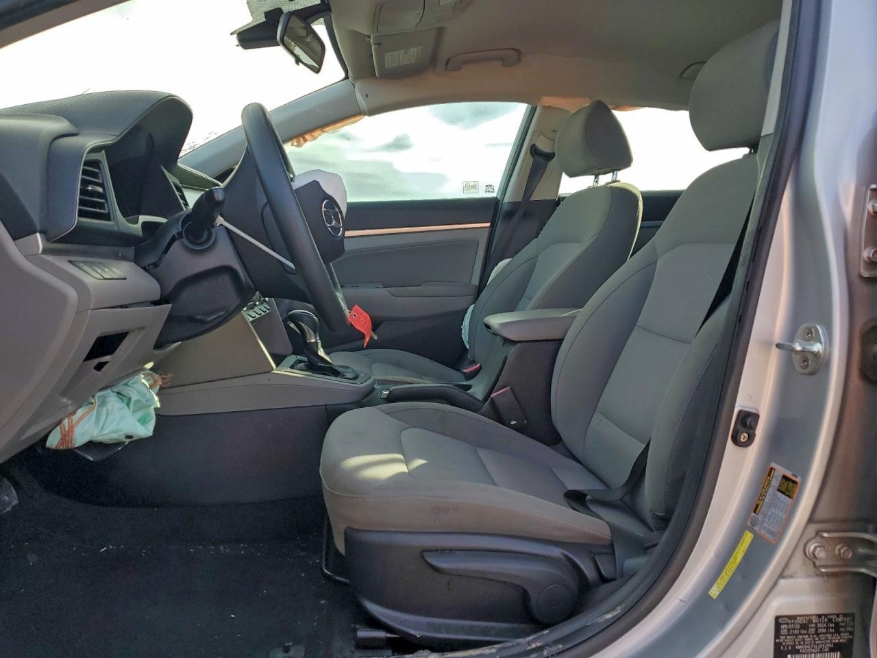 2020 Hyundai Elantra Sel - Фото 7