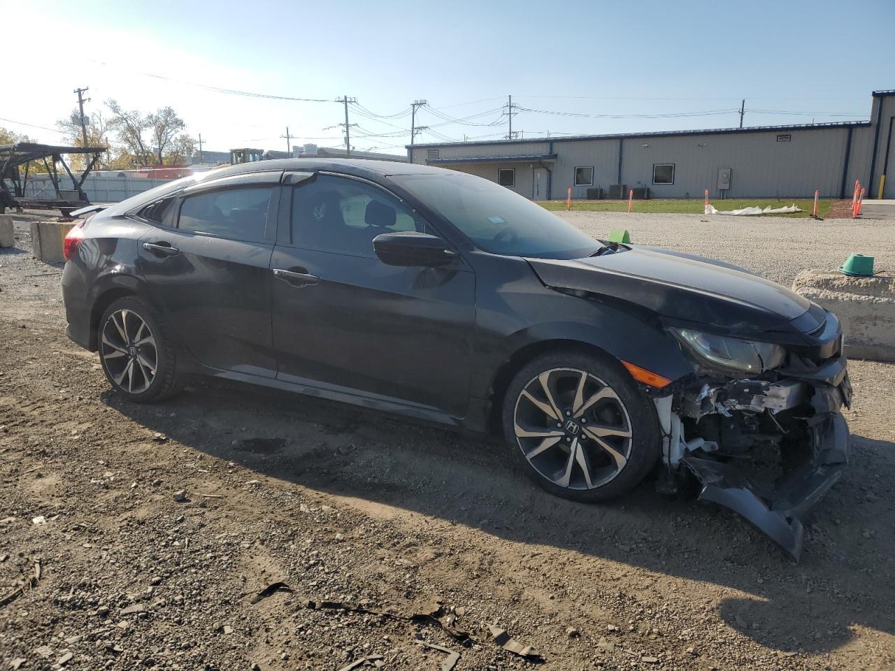 2019 Honda Civic Sport - Image 4