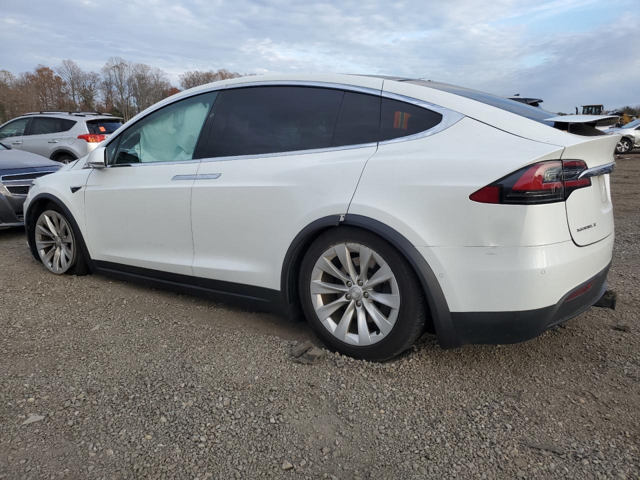 2017 Tesla Model X - Image 2