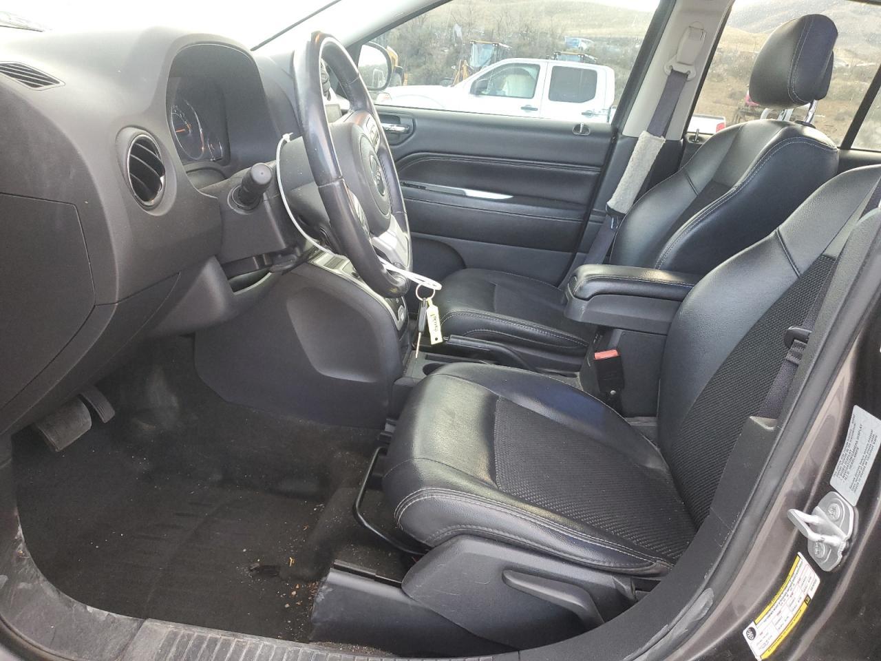 2016 Jeep Compass Latitude - Фото 7