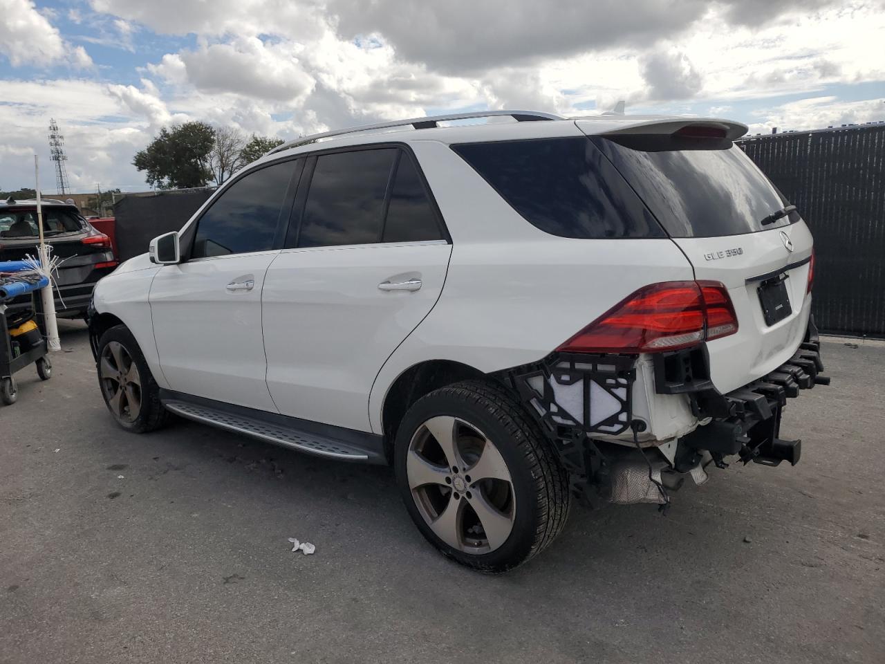 2017 Mercedes-Benz Gle 350 - Image 2