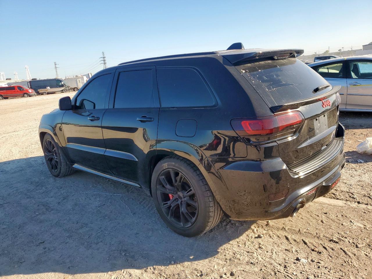 2017 Jeep Grand Cherokee Srt-8 - Image 2
