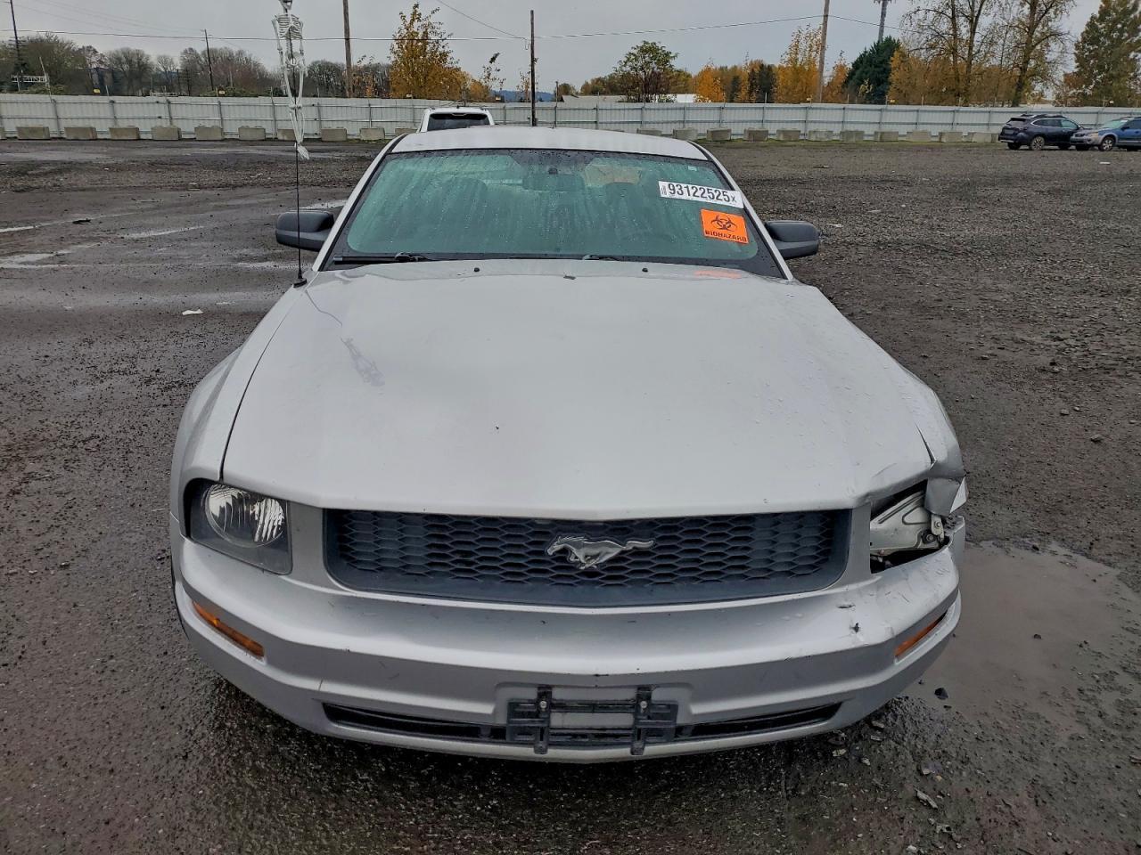 2009 Ford Mustang - Image 5