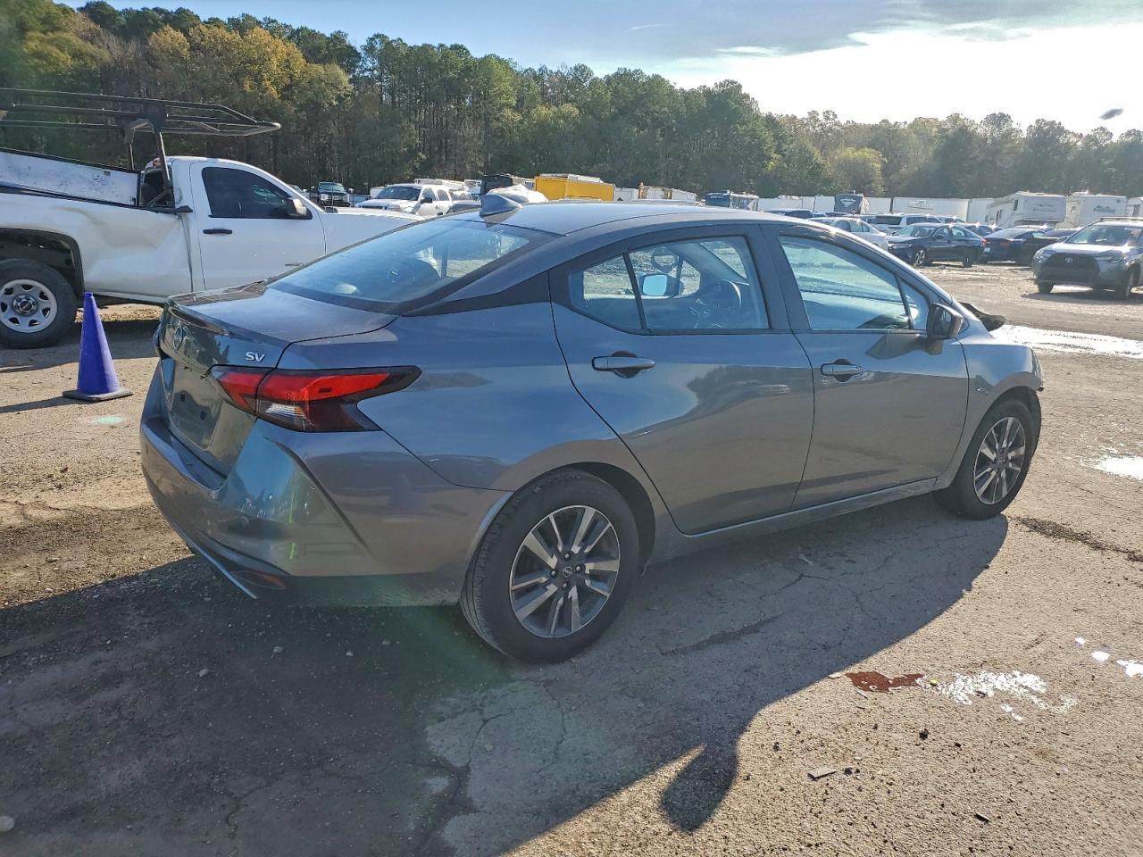 2024 Nissan Versa Sv - Фото 3