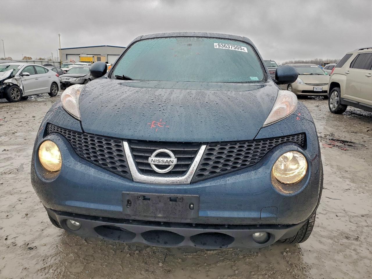 2011 Nissan Juke S - Фото 5