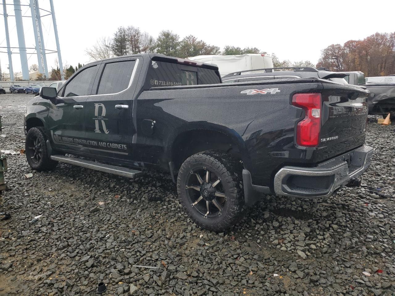 2019 Chevrolet Silverado K1500 Ltz - Image 2