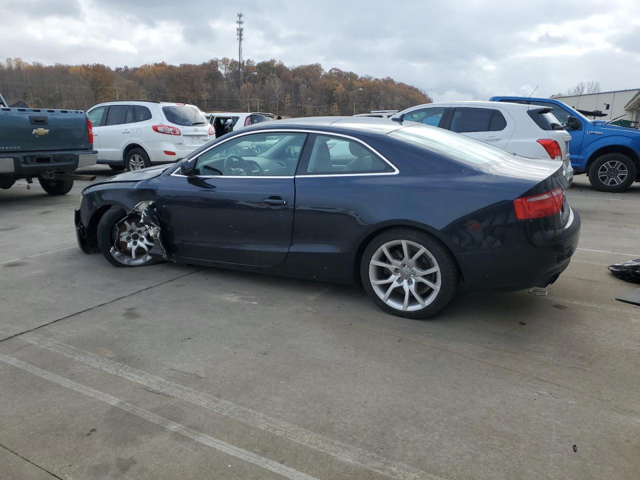 2011 Audi A5 Premium - Фото 2
