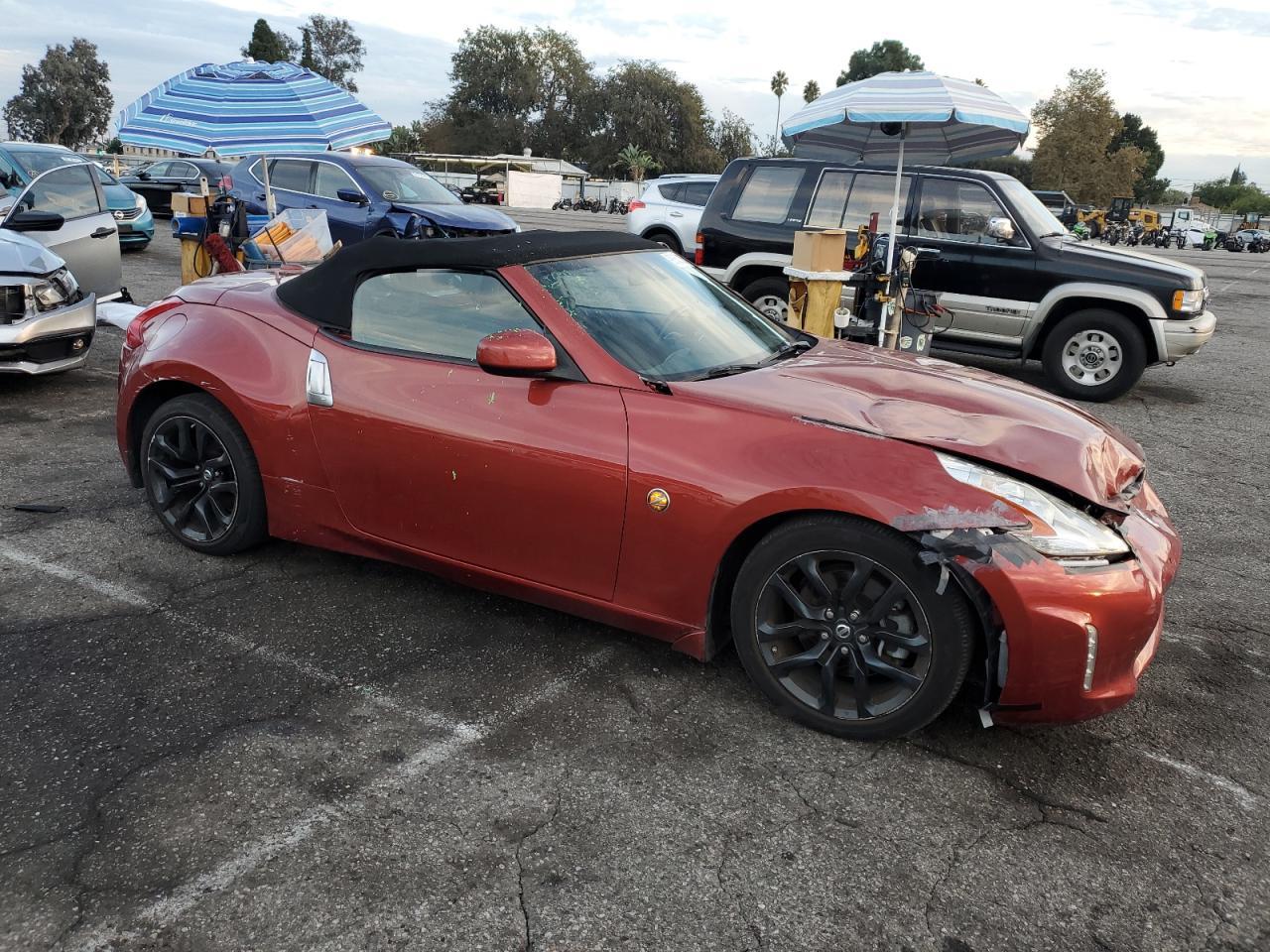 2016 Nissan 370Z Base - Фото 4