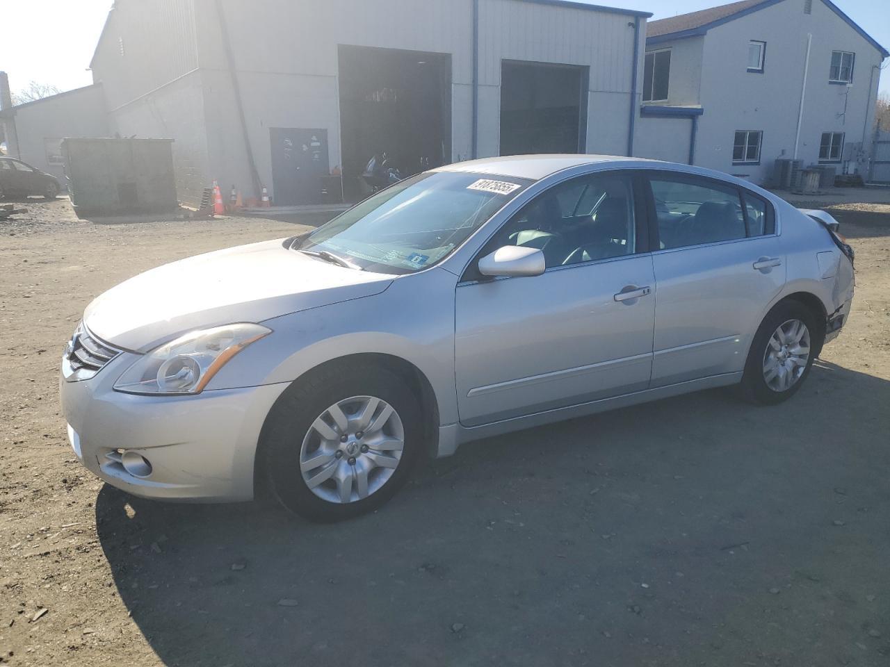 2012 Nissan Altima Base
