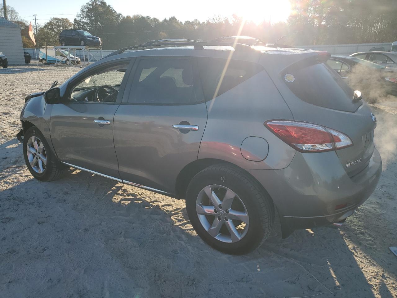 2012 Nissan Murano S - Фото 2