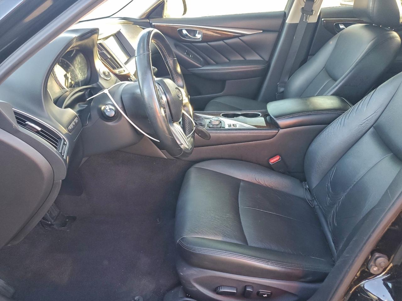 2018 Infiniti Q50 Luxe - Image 7