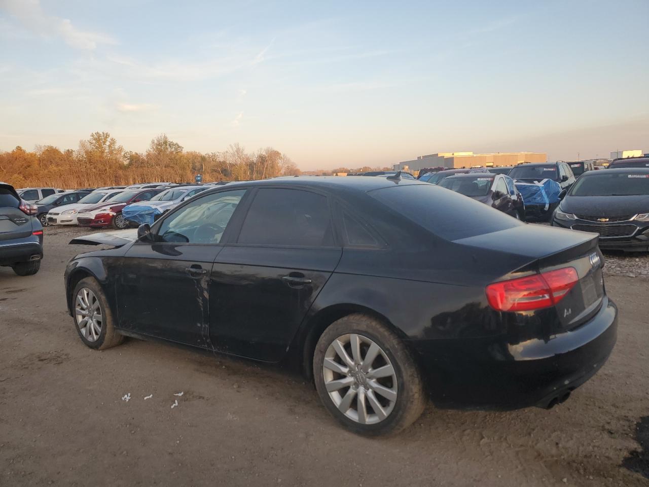 2014 Audi A4 Premium - Фото 2