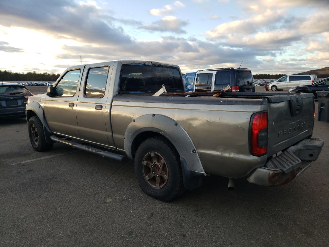 2003 Nissan Frontier Crew Cab Xe - Фото 2