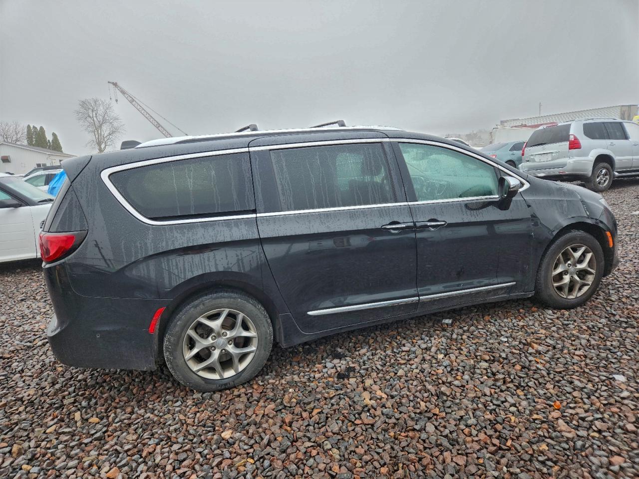 2018 Chrysler Pacifica Limited - Фото 3