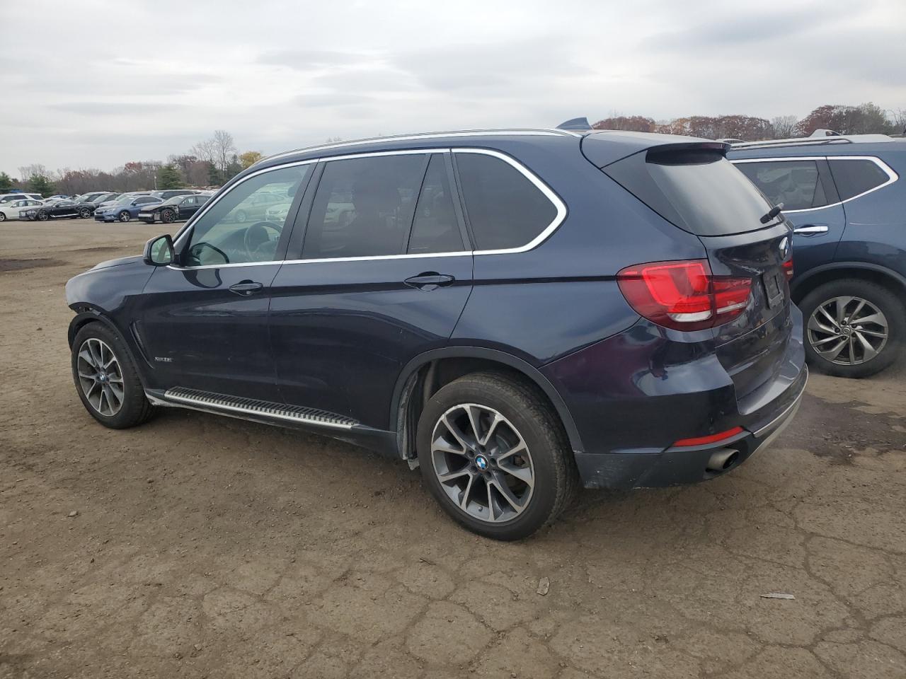 2017 BMW X5 xDrive35I - Фото 2