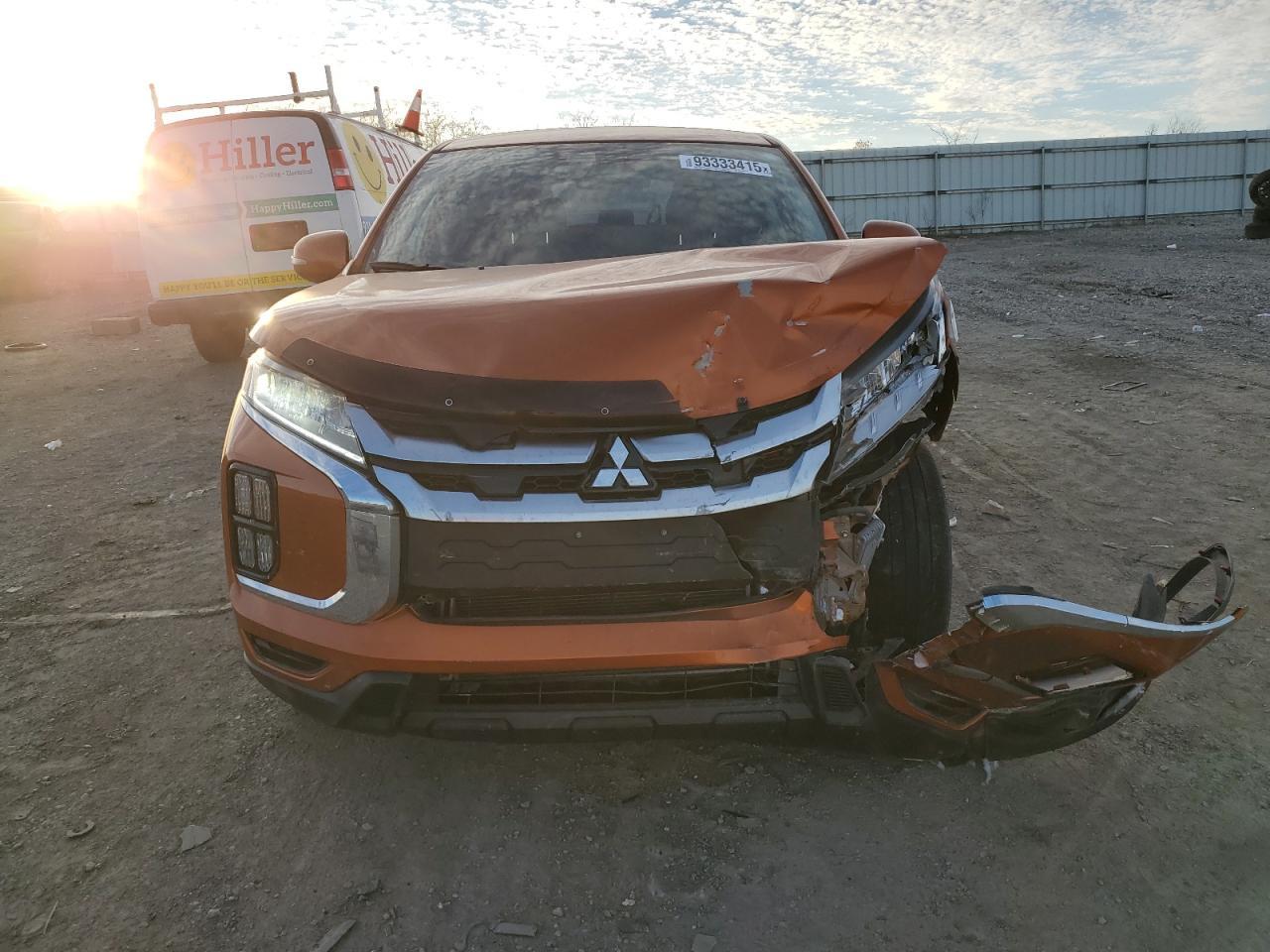 2020 Mitsubishi Outlander Sport Es - Фото 5