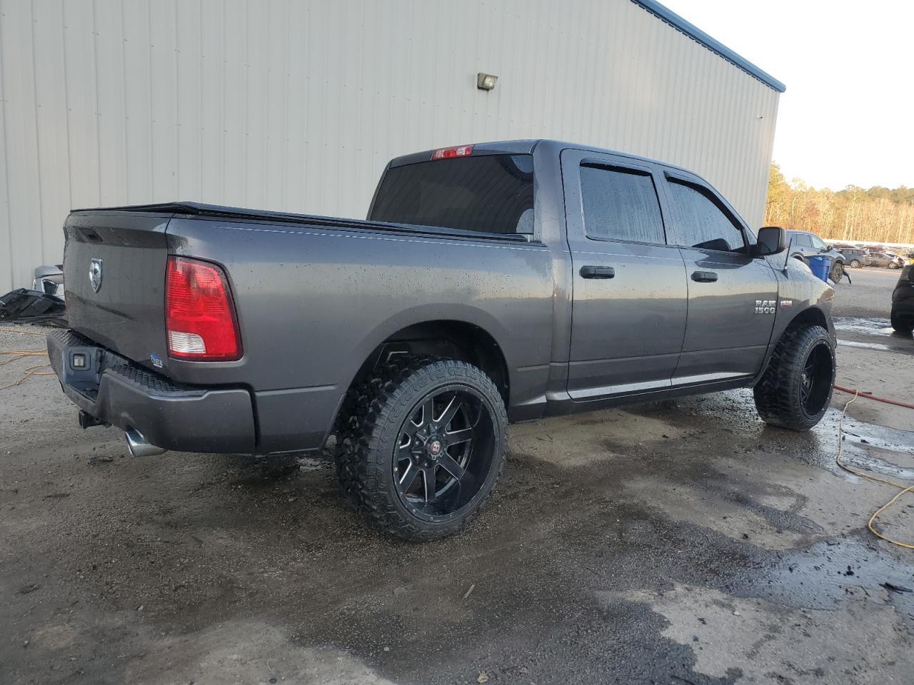 2016 Ram 1500 Slt - Image 3