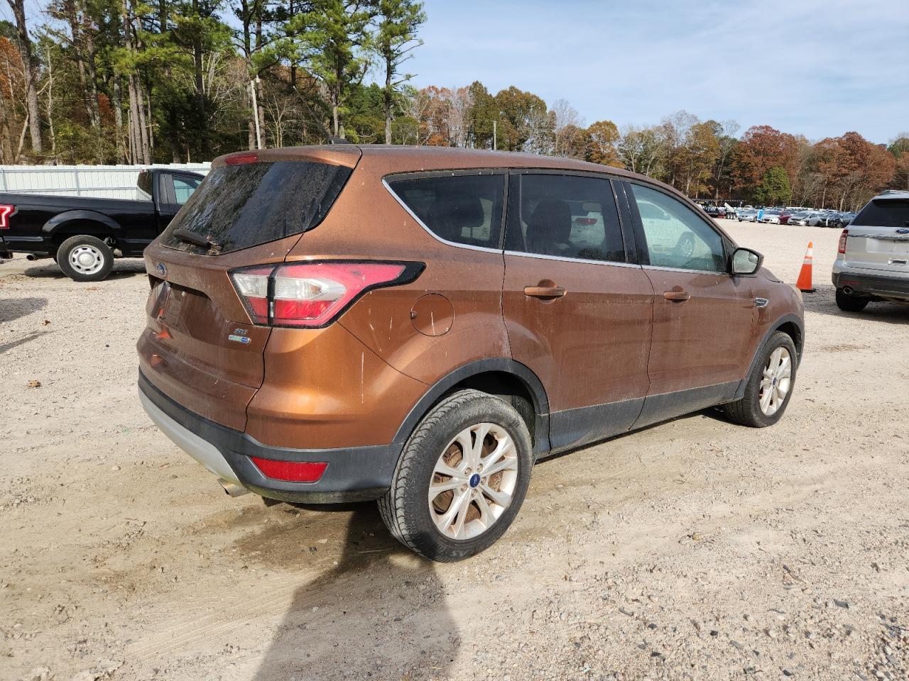2017 Ford Escape Se - Фото 3