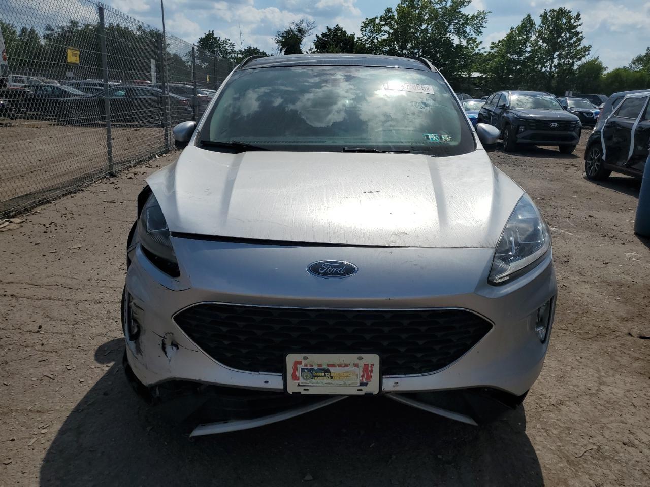 2020 Ford Escape Sel - Фото 5