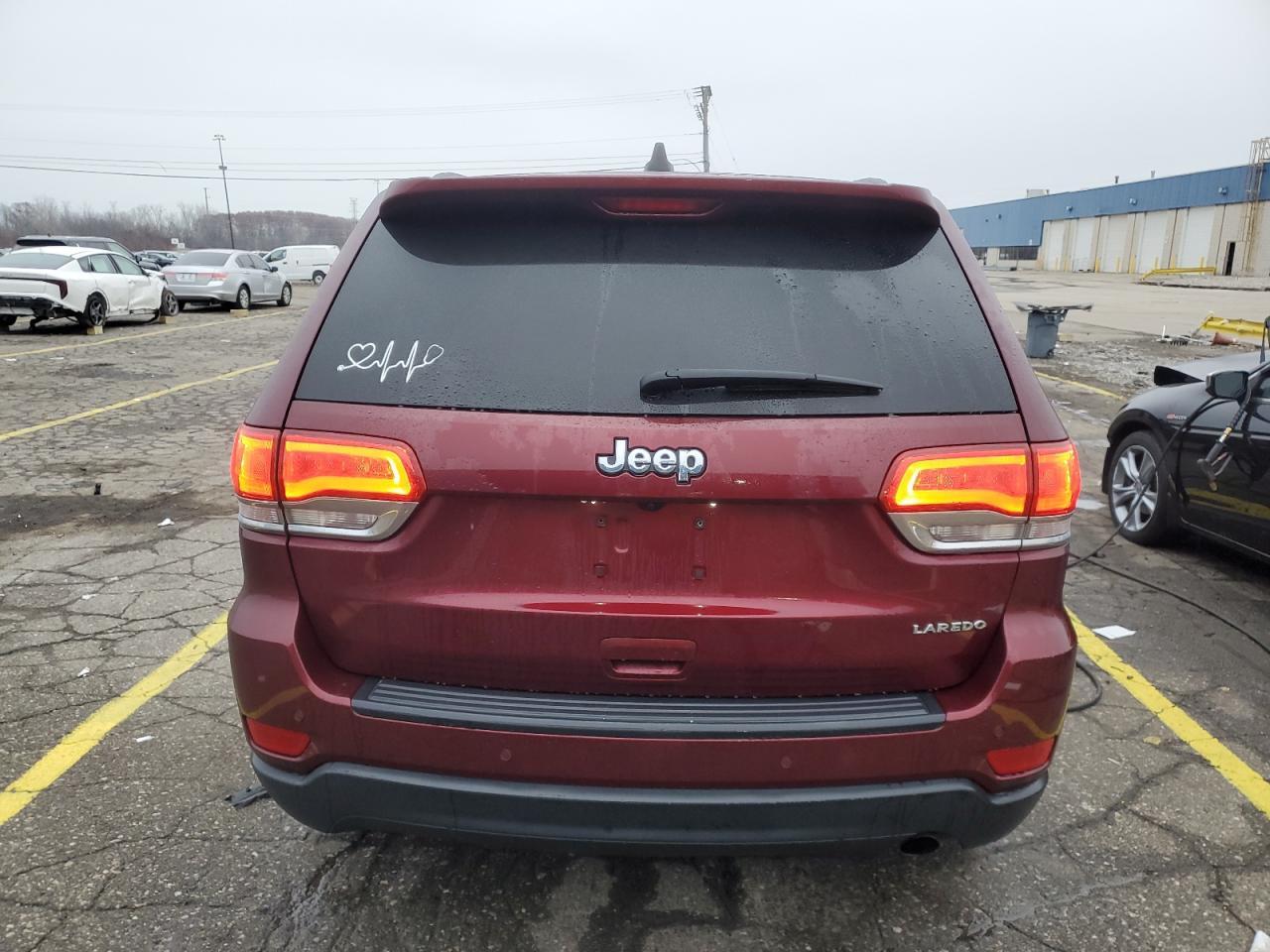 2017 Jeep Grand Cherokee Laredo - Фото 6