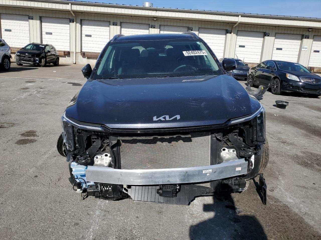 2025 Kia Sorento S - Фото 5