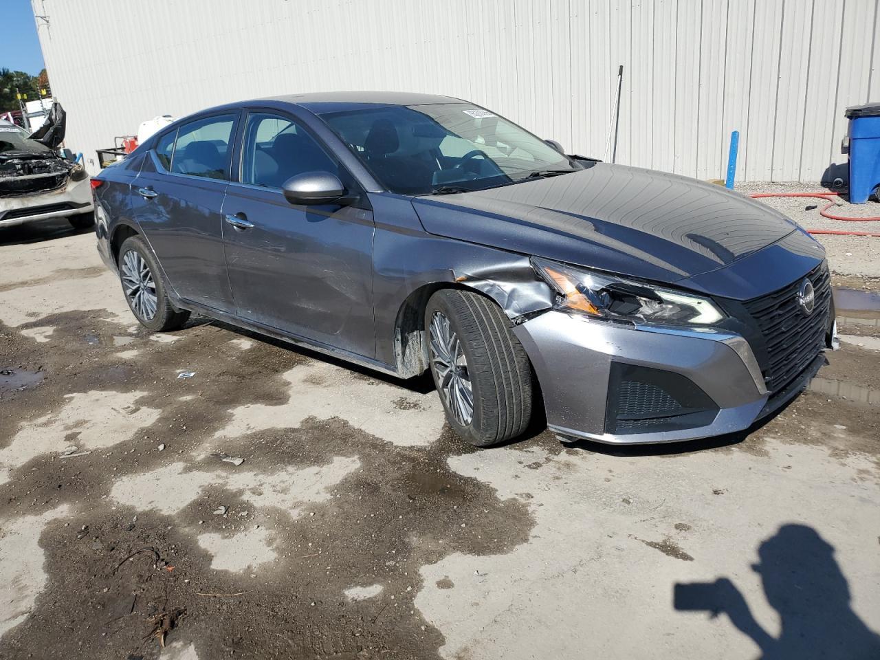 2023 Nissan Altima 2.5 Sv - Image 4