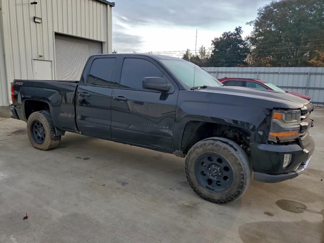 2016 Chevrolet Silverado K1500 Lt - Image 4