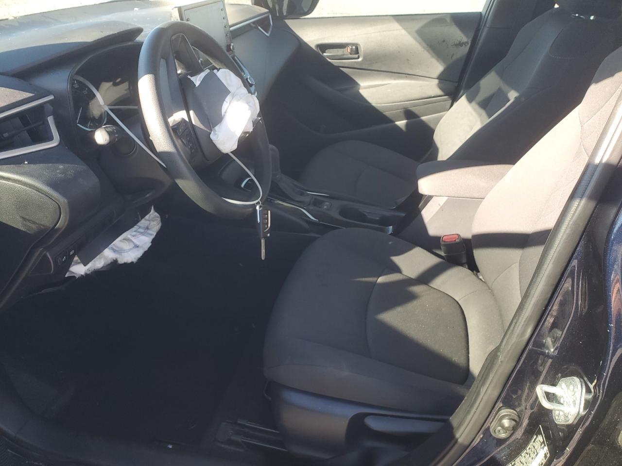 2022 Toyota Corolla Le - Фото 7