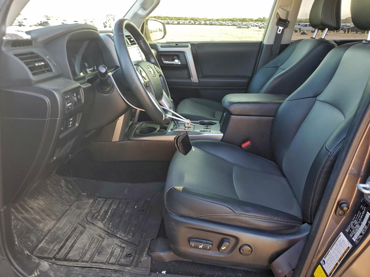 2021 Toyota 4Runner Sr5 - Фото 7