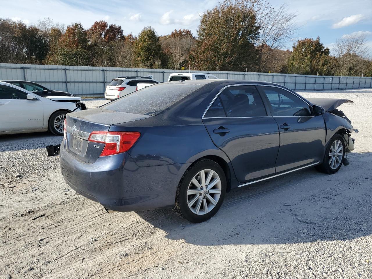 2014 Toyota Camry L - Image 3