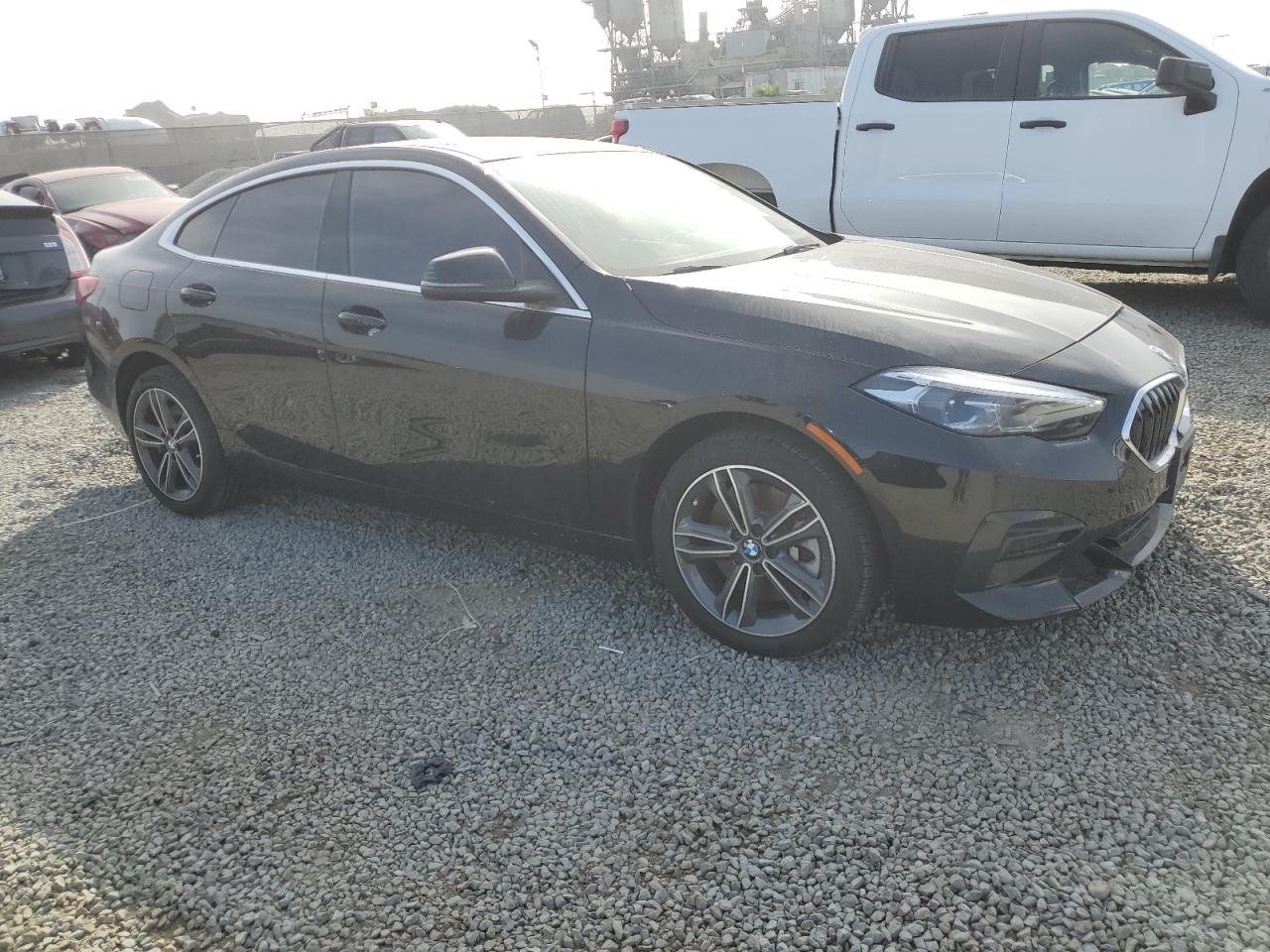 2024 BMW 228I - Фото 4